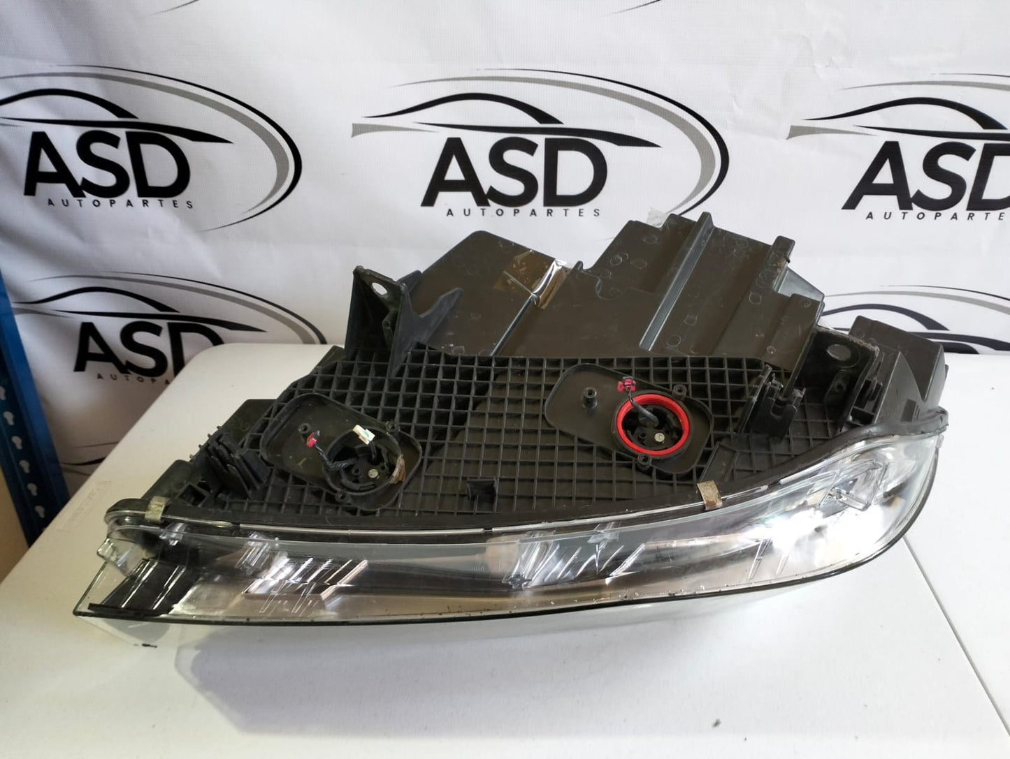 FARO DERECHO BMW X5 2014- 2018 (USADO)