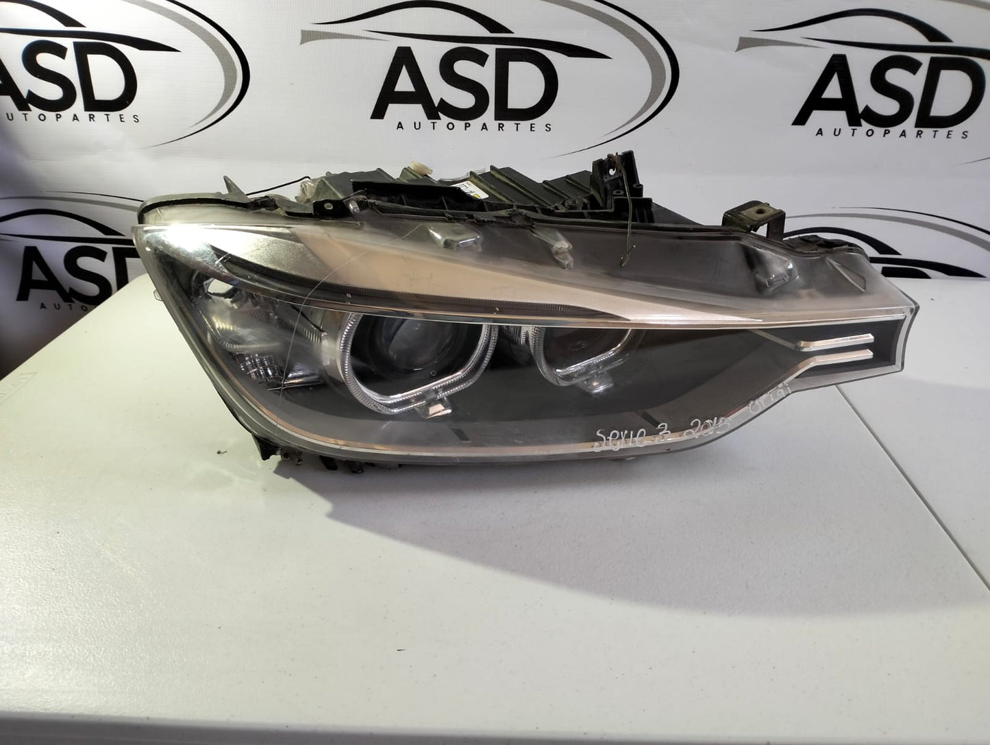 FARO DERECHO BMW SERIE 3 2015 (USADO)