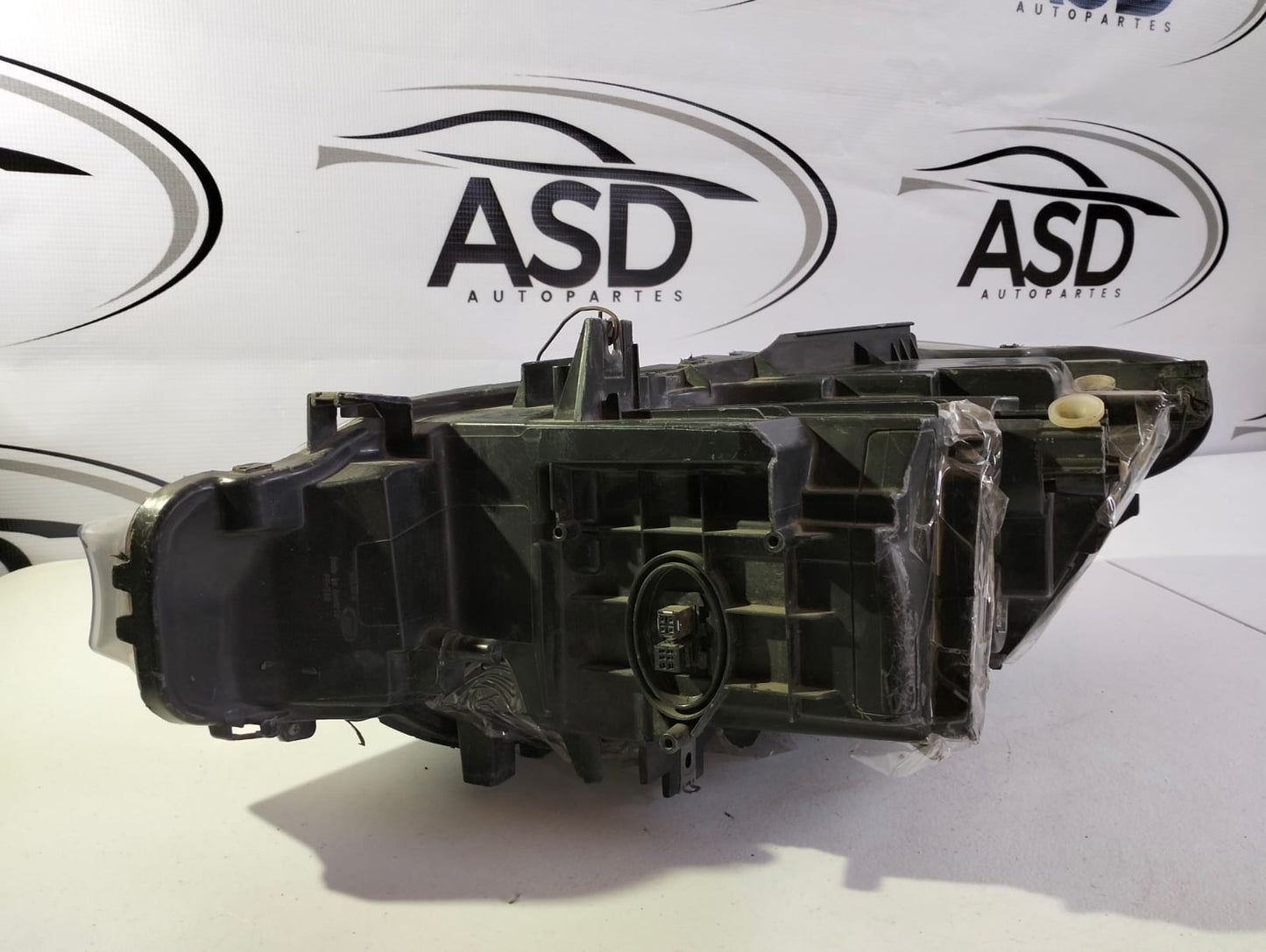 FARO DERECHO BMW SERIE 3 2015 (USADO)