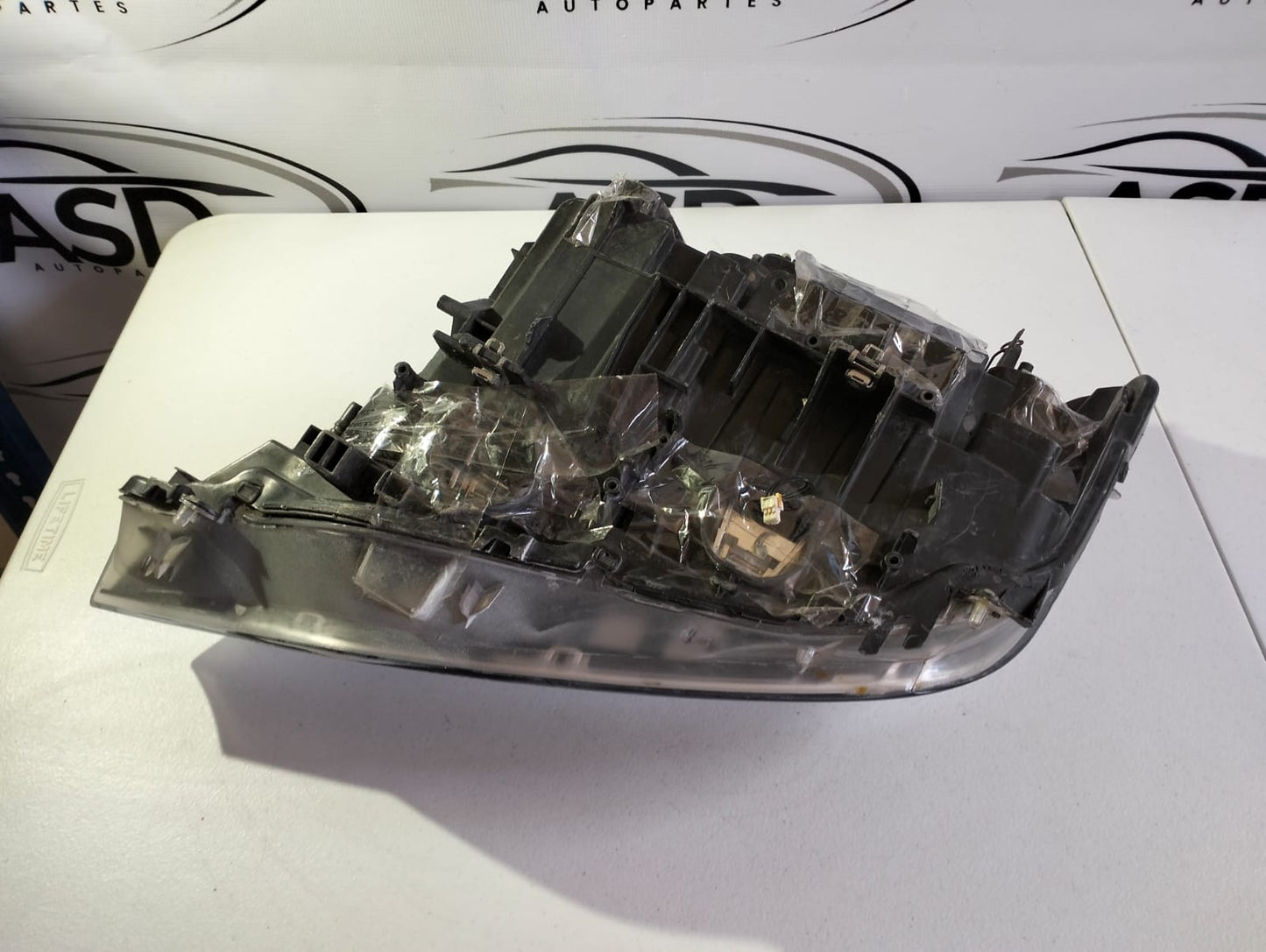 FARO DERECHO BMW SERIE 3 2015 (USADO)
