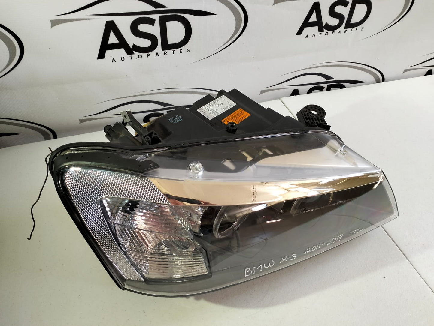 FARO DERECHO BMW X3 2011-2014 (USADO)
