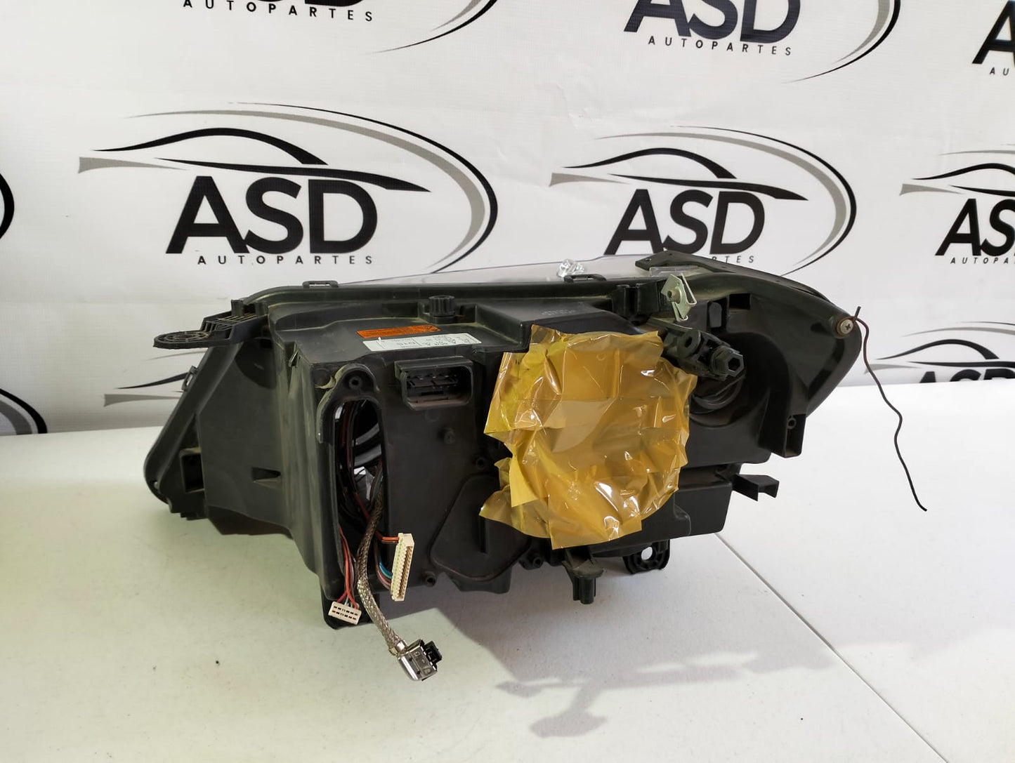 FARO DERECHO BMW X3 2011-2014 (USADO)