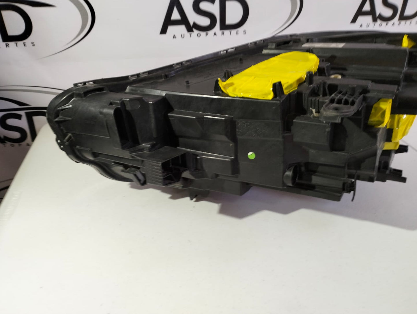 FARO DERECHO BMW X1 2019-2022 (USADO)