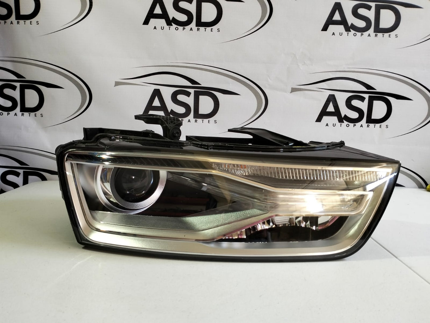 FARO DERECHO AUDI Q3 2016-2018 (USADO)
