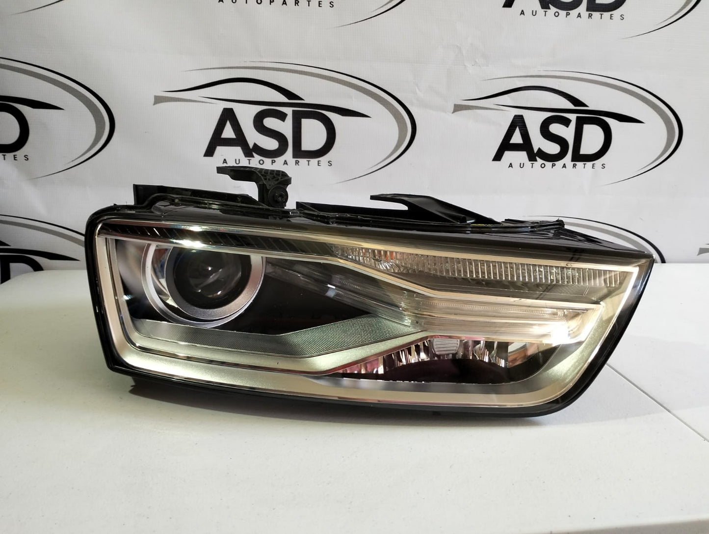 FARO DERECHO AUDI Q3 2016-2018 (USADO)
