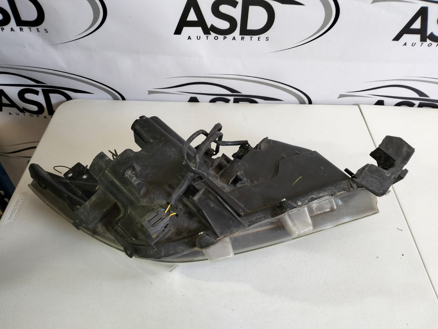 FARO IZQUIERDO MAZDA 3 2014-2016 (USADO)