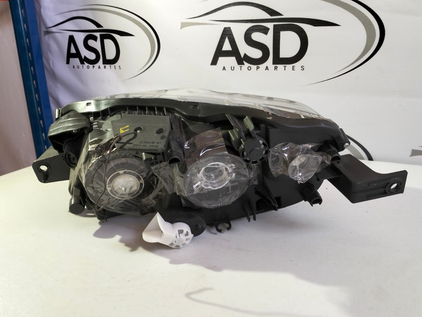 FARO DERECHO MAZDA MX5 2009-2013 GENERICO (NUEVO)