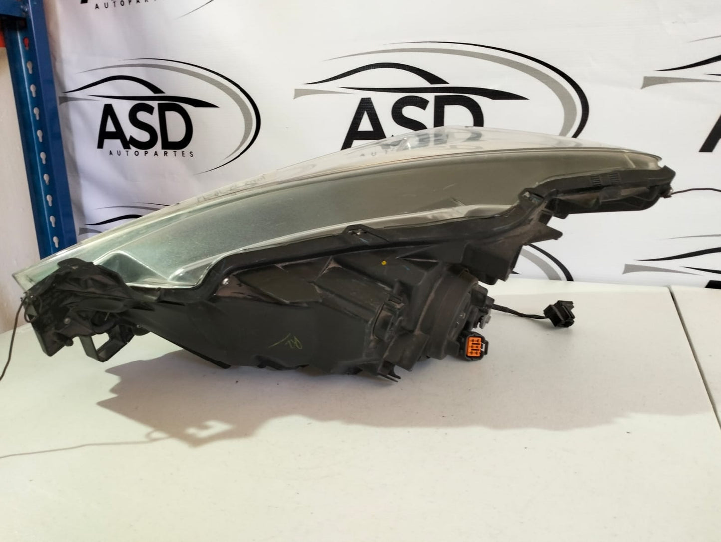FARO DERECHO TOYOTA YARIS R 2016-2019 (USADO)