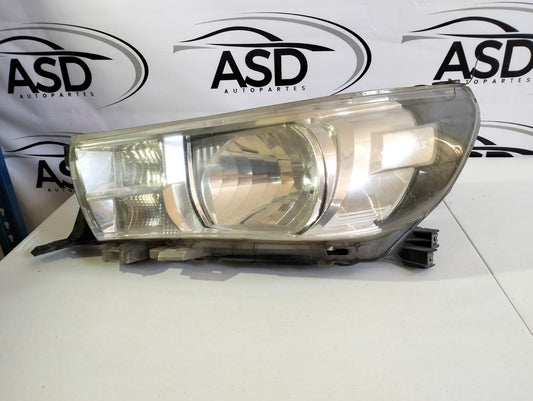 FARO IZQUIERO TOYOTA HILUX 2014-2018 (USADO)