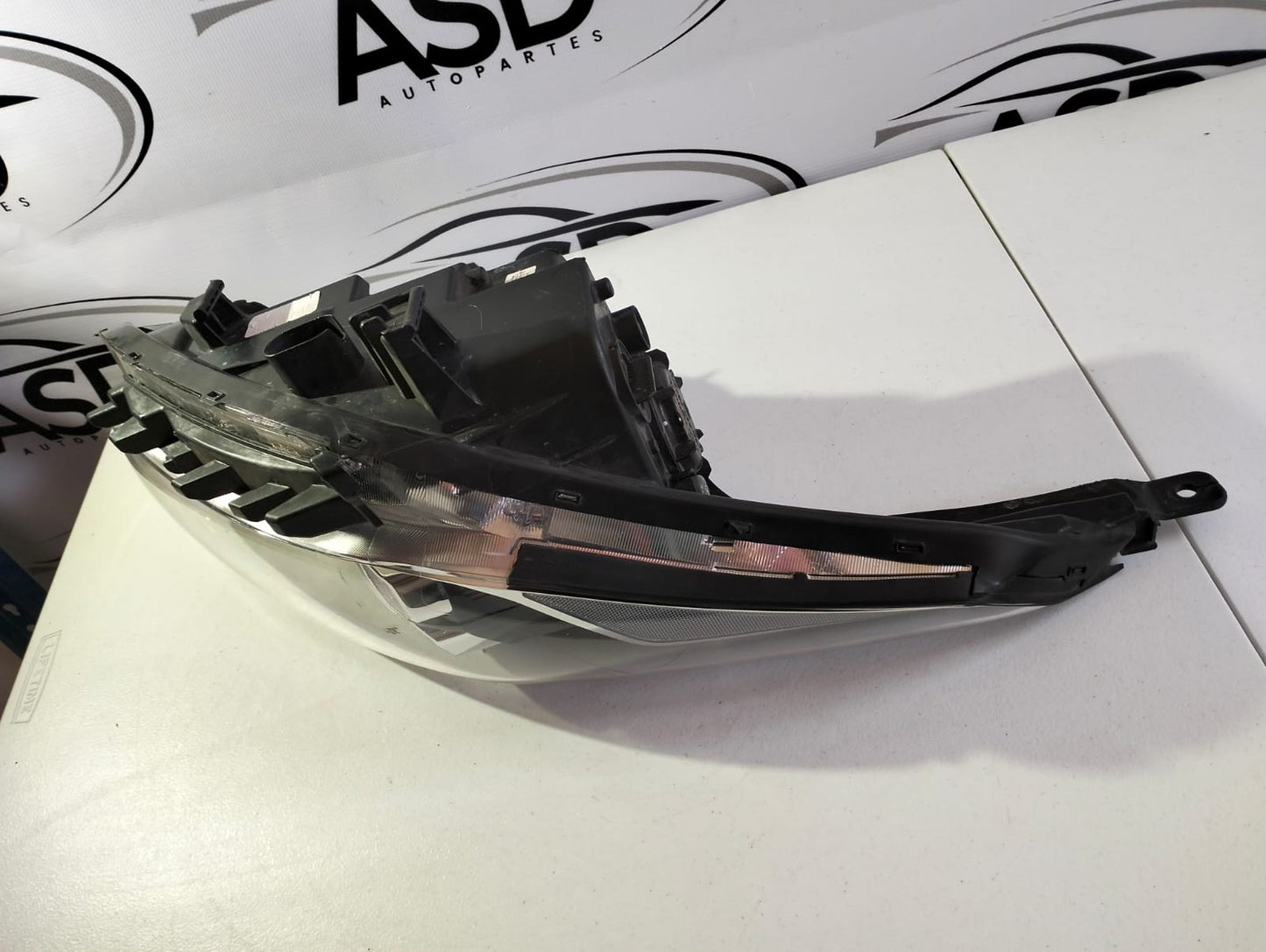 FARO DERECHO KIA FORTE 2019-2023 CON DETALLE (USADO)