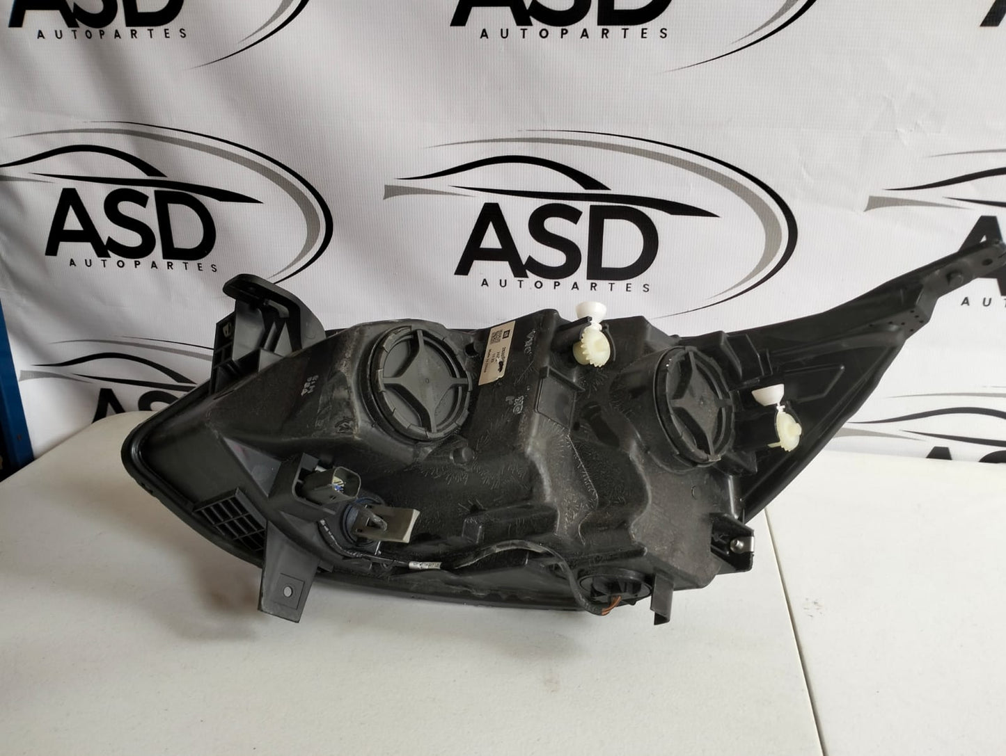 FARO DERECHO CHEVROLET ONIX 2020-2023 (USADO)